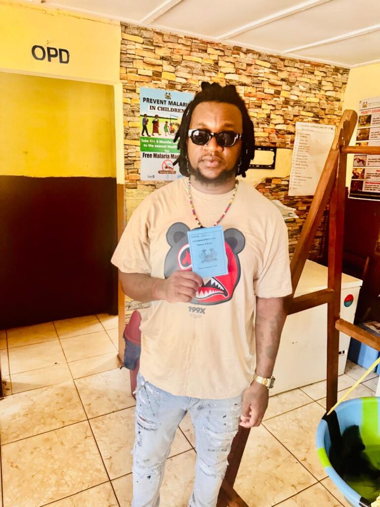 king-boss-la-vaccinated-for-mpox-virus-1